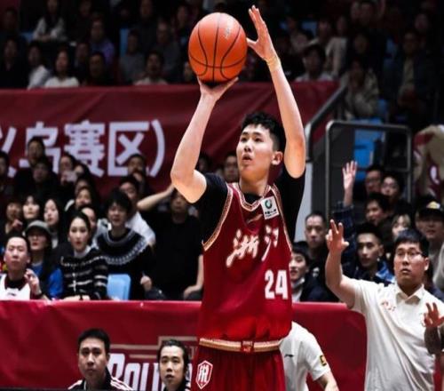 塔帅力挺赖,担纲重任,展现不凡自,平博体育官网,PINBO,Sports,足球直播,篮球赛事,体育高清,NBA直播