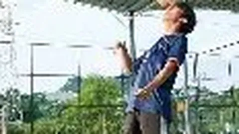 利物浦传奇杰拉德率队对阵切尔西名宿：库伊特与马克莱莱首发登场